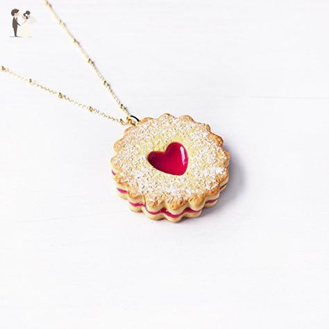 Cookie Necklace, Jewelry Kawaii, Jam Cookies, Christmas Necklace, Kawaii Jewelry, Pasta Francesa, Handmade Christmas Gifts, Cute Heart, Strawberry Jam