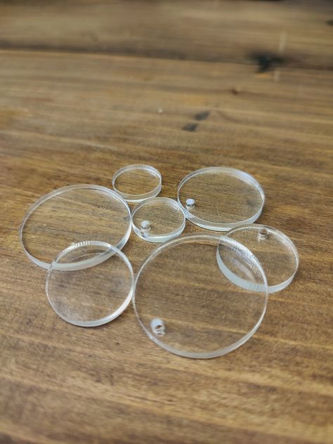 60mm Craft Blanks Round Clear Acrylic | 6 cm Flat Round Transparent Acrylics | Plexiglass circles with hole | Blank Round Acrylics by SolunaCy on Etsy Engraved Christmas Ornaments, String Art Templates, Blank Form, Round Coasters, Gravure Laser, Art Template, String Art, Cyprus, Clear Acrylic