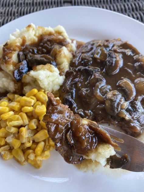 Easy Baked Steak with Savory Mushroom Gravy - The Tipsy Housewife Housewife Recipes, Steak With Mushroom Gravy, The Tipsy Housewife, Tipsy Housewife, Baked Steak, Reality Bites, Round Steak, Steak And Mushrooms, Cube Steak