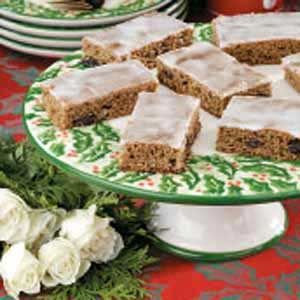 I've been making these simple iced bars for more than 40 years. They're easy to prepare for dessert or as a sweet treat with a cup of coffee. -Jean Morgan of Roscoe, Illinois Cinnamon Bars Recipe, Raisin Bars, Cinnamon Bars, Cinnamon Nuts, Cinnamon Coffee, Coffee Bars, Cinnamon Raisin, Almond Flavor, Cookie Bar Recipes