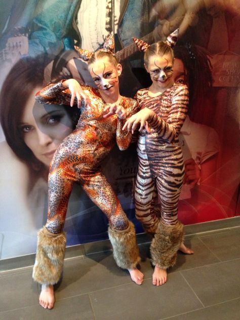 Cat Dance Costume, Cats The Musical Costume, Costume Aesthetic, Cat Dance, Jellicle Cats, Cats Musical, Dancing Cat, Cat Costumes, Horse Stuff