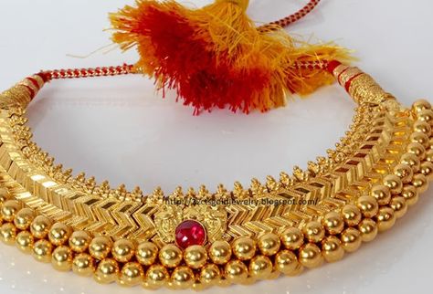 Gold Jewellery Designs: Antique Ruby,kempu choker necklace Gold Temple Jewellery, Pure Gold Jewellery, Online Gold Jewellery, Antique Jewellery Designs, Gold Mangalsutra Designs, Gold Necklace Indian Bridal Jewelry, Antique Jewelry Indian, Bridal Gold Jewellery Designs, Gold Jewelry Indian