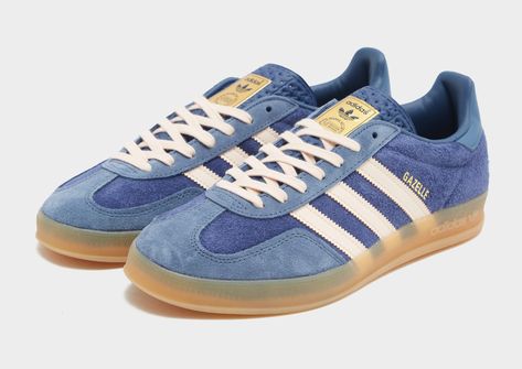 Blue Gazelle, Blue Adidas Gazelle, Adidas Gazelle Indoor, Bold Shoes, Adidas Originals Gazelle, Simple Lace, Swag Shoes, Adidas Gazelle, Jd Sports