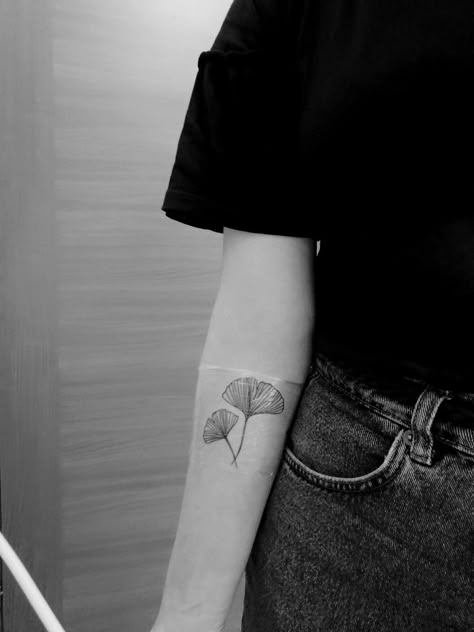 Ginkgo Tattoo, Korea Tattoo, Birthday Tattoo, Single Line Tattoo, Petite Tattoos, Dragonfly Tattoo, Classy Tattoos, Matching Tattoo, Ginkgo Biloba