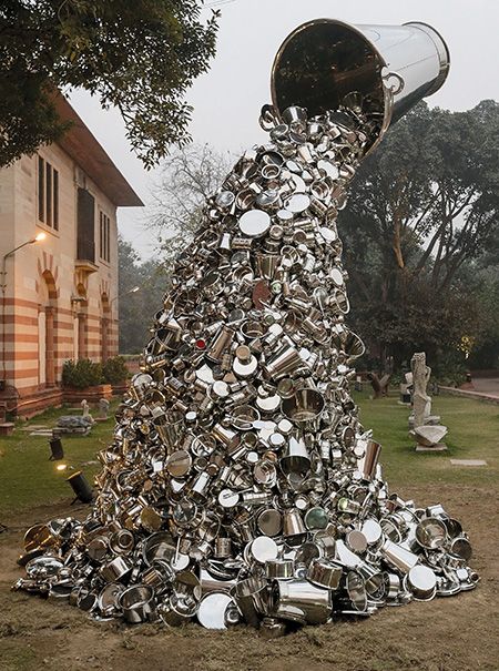 Subodh Gupta, Art Basel Hong Kong, Asian Art Museum, Gallery Of Modern Art, Sculpture Metal, Indian Artist, Steel Art, Sculpture Park, Random Pictures