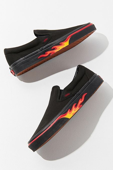 Vans Flame Wall Slip-On Sneaker Custom Slip On Vans, Estilo Vans, Vans Shoes Fashion, Vans Checkerboard Slip On, Leather Front Pocket Wallet, Custom Sneakers Diy, College Closet, Flame Pattern, Slipon Shoes