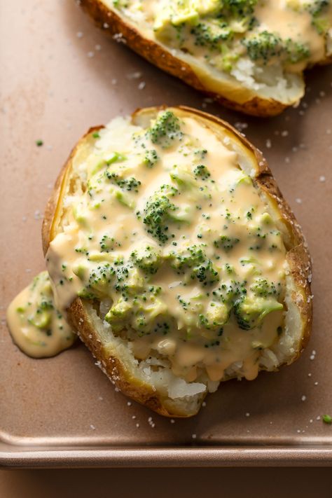 Cheesy Baked Potatoes with Broccoli Cheese Sauce Broccoli And Cheese Baked, Cheesy Baked Potatoes, Broccoli Cheese Sauce, Baked Potato With Cheese, Cheesy Broccoli Rice Casserole, Cheese Sauce For Broccoli, Cheesy Broccoli Rice, Perfect Baked Potato, Potatoes In Microwave