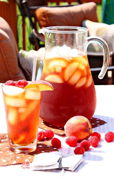 Sun Tea Recipe, Sun Tea Recipes, Cilantro Recipes, Sun Tea, Iced Tea Recipes, Peach Tea, Tea Recipe, Ice Tea, Flavored Tea