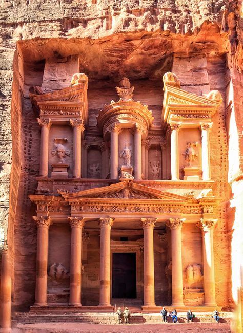 Vacation Memory: December 16, 2017 - that day I visited Petra Jordan.  #slowtravelingsoulsister #thatretirednomadlife #BlessedLife #IamATraveler #IamATravelAdvisor @SelfishMeTravel #dailyphoto #Petra #Jordan Photography by @danilew_1 . . . . From the entrance to the Treasury is about 1.5 miles and then there is the rest of this awesome UNESCO World Heritage city to explore. Petra City, Inside Photography, Jordan Photography, Petra Jordan, Vacation Memories, Blessed Life, December 16, That Day, Daily Photo