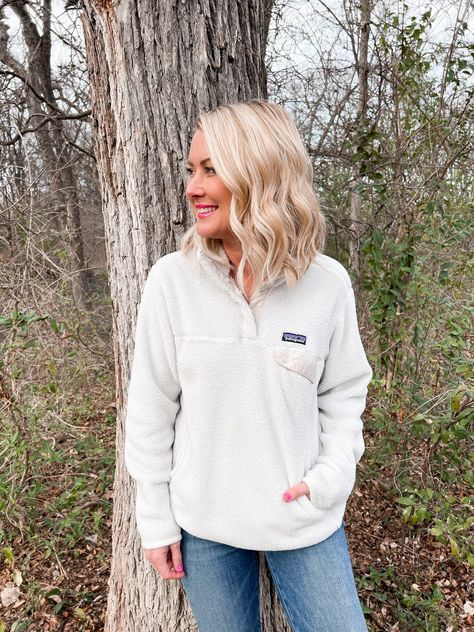 Patagonia Crushing - Hi Sugarplum! Hoody Outfits, Patagonia Quarter Zip, Hi Sugarplum, Patagonia Pullover, Nothing New, Retro Jacket, Travel Wardrobe, Cozy Fits, Quarter Zip Pullover