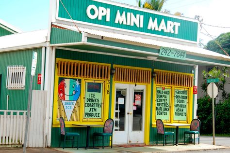 Small Store Design, Retail Store Layout, Mini Mart, Board Signs, Best Shave, Small Store, Mini Market, Colorful Places, Store Layout