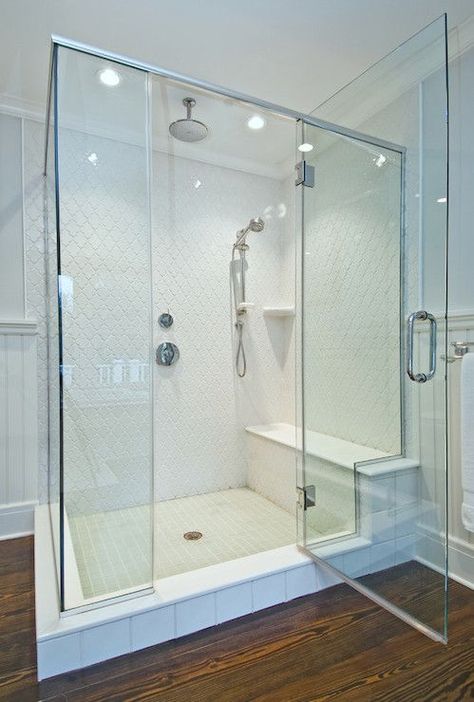 Frameless shower, white arabesque tiles, bench seating, rain shower head Walk In Bathroom Showers, Coastal Bathroom Decor, Bathroom Construction, Big Shower, Bathroom Big, Master Bath Shower, Beach Bathroom Decor, Master Shower, Bathroom Shower Tile