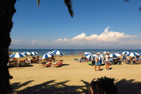 Sidari Corfu, Corfu Beaches, Greek Islands Vacation, Beaches To Visit, Greek Travel, Best Beaches To Visit, Places In Greece, Corfu Greece, Travel Articles