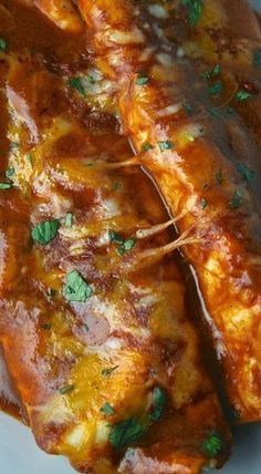 Cheese Enchiladas With Chili Gravy, Chili Gravy, Mexican Enchiladas, Cheese Enchiladas, Mexican Dinner, Beef Enchiladas, Mexican Cooking, Hispanic Food, Bacon Grease