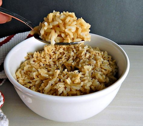 Greek Brown Rice, Rice And Vegetable Casserole, Instant Pot Brown Rice, Perfect Brown Rice, Greek Rice, Instant Pot Rice, Brown Rice Salad, Vegetarian Casserole, Salads To Go