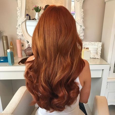 Auburn Hair Summer, Ginger Hair With Dimension, Dresses For Red Hair, Red Head Wedding Hair, Auburn Copper Hair Color, Ginger Wedding Hair, Dark Ginger Hair Color, Soft Ginger Hair, Deep Ginger Hair