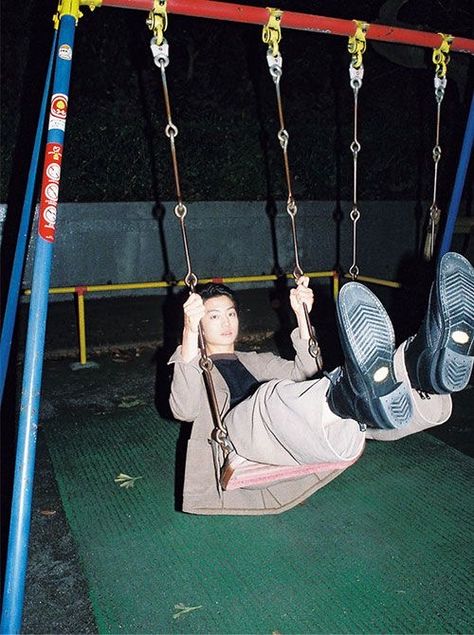 Playground Photography, Night Photography Portrait, Asian Photography, Film Camera Photography, Night Street, Night Portrait, Night Pictures, Photoshoot Concept, Cinematic Photography