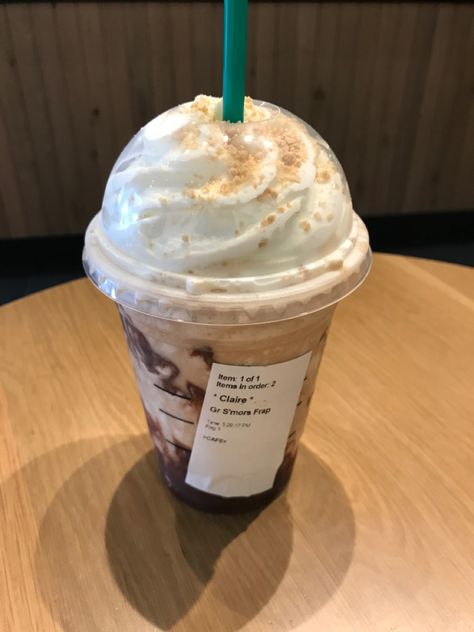 Smores Frappuccino Starbucks, Starbucks Orders, Birthday Plans, How To Order Starbucks, Starbucks Frappuccino, Birthday Planning, Mocha, Dessert Recipes, Ice Cream