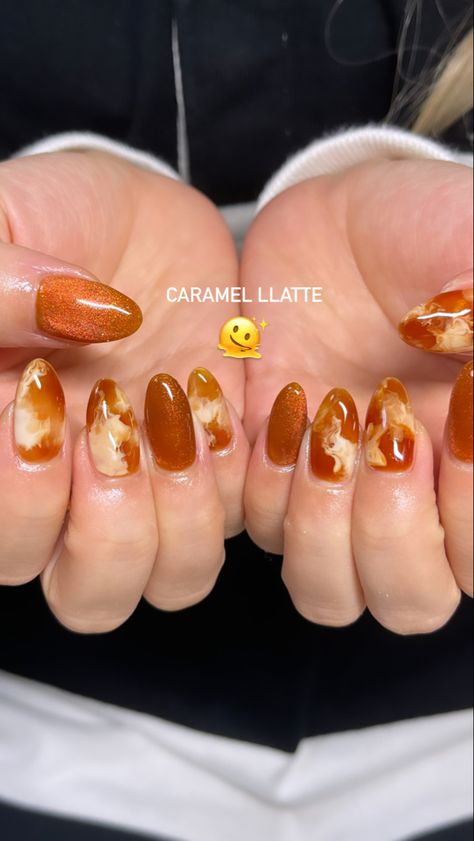 Iced Coffee Nails, Pumpkin Pie Nails, Pumpkin Nails Designs, Latte Nail Art, Caramel Nails, Harajuku Nails, Latte Nails, Spice Nails, Fall Nail Art Ideas