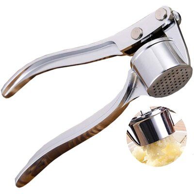 Material: the garlic mincer tool is made of lightweight alloy, combined with rivet for study use Garlic Mincer, Garlic Presses, Garlic Crusher, Aluminium Kitchen, Professional Kitchen, Clean Dishwasher, Garlic Press, Kitchen Utensils Gadgets, Ergonomic Handle