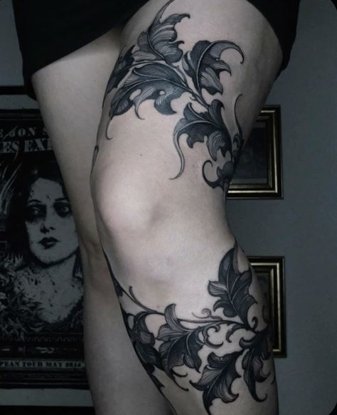 Victorian Goth Tattoo Ideas, Goth Botanical Tattoo, Black Ivy Tattoo, Soft Goth Tattoo, Floral Tattoo Design Leg, Thigh Tattoos Goth, Romantic Goth Tattoo, Gothic Leg Tattoos, Goth Leg Tattoo