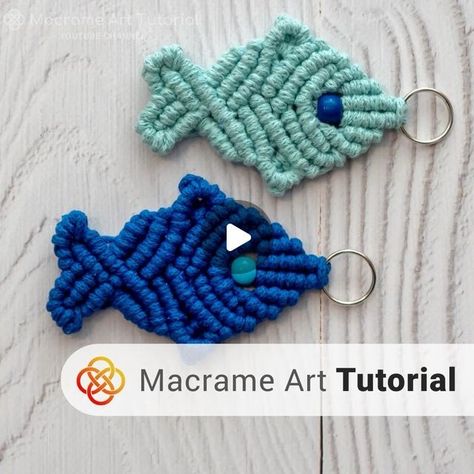 Macrame Fish Tutorial How To Make, Macrame Fish Keychain, Macrame Fish Tutorial, Macrame Fish, Fish Keychain, Beta Fish, Summer 2025, Macrame Art, Diy Keychain