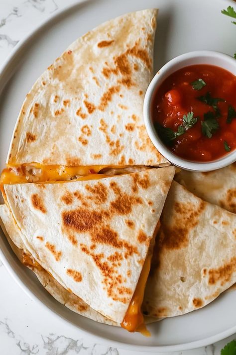 Cheese Quesadillas - Insanely Good Mini Quesadillas Appetizers, Quasadias Easy Recipes, Quesidias Recipes, Cheese Quesadilla Recipes, Ham And Cheese Quesadilla, Easy Recipes Vegetarian, Mini Quesadillas, Quesadilla Cheese, Quesadillas Recipes