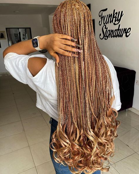 How To French Curl Braids And 24 Drop-Dead Gorgeous French Curl Braid Styles Every Black Girl Must Try Peekaboo Knotless Braids With French Curls, Darling French Curl Braids, Braids Business, Anime Braids, French Curl Braids, Big Chop Natural Hair, French Curls, Curl Braids, Sleek Braid