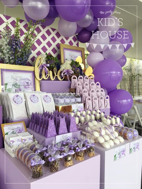 Lavender Candy, Party Places, Rainbow High, First Communion, Quince, Candy Bar, Kids House, Baby Shower, Pastel