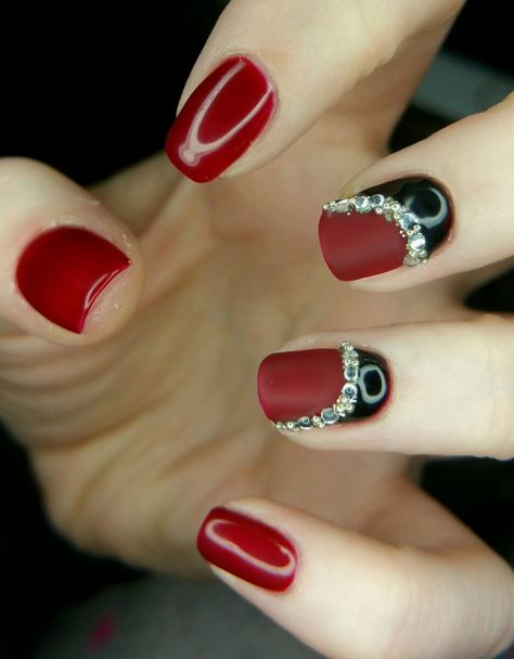 Red and black shine and matt gel nails with diamantés Black And Red Valentines Nails Short, Black And Red Nails With Gems, Dark Red Gel Nails, Nail Art Black And Red, Red Gel Nails Short, Red Gel Nails Designs, Gel Nails Short, Gel Nails Designs, Sqaure Nails