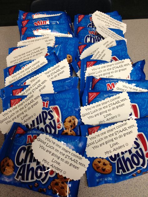 An encouraging treat for the STAAR test :) Testing Treats For Students, Work Morale, Staar Test Motivation, Pa Week, Test Prep Motivation, Test Motivation, Testing Treats, Student Appreciation, Student Treats