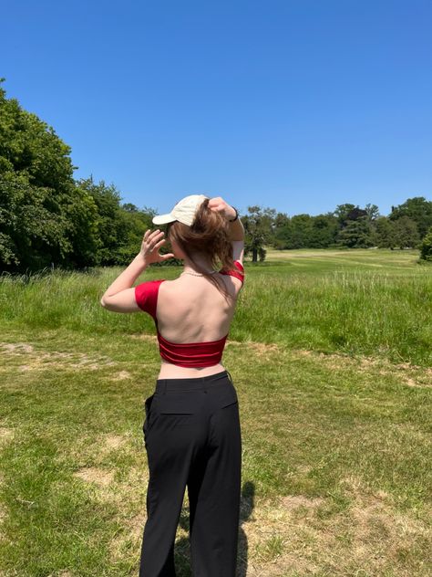 Red Backless Top Outfit, Backless Top Aesthetic, Backless Top Outfit, Clothes Place, Black Backless Top, Black Suit Pants, Open Back Shirt, Daily Ootd, Camera Aesthetic