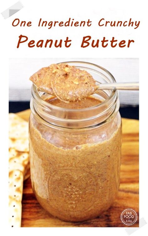 One Ingredient Crunchy Peanut Butter - making your own peanut butter ensures it's additive free. Once you've made this recipe I don't think you'll ever want to buy peanut butter again - so healthy & delicious! #peanutbutter #peanutbutterrecipe #crunchypeanutbutter #crunchypeanutbutterrecipe #additivefreepeanutbutter Butter Recipes Homemade, Family Friendly Breakfast, Butter Making, Produce Recipes, Crunchy Peanut Butter, Yummy Healthy Breakfast, Vegetarian Appetizers, Healthy Comfort Food, Peanut Butter Recipes