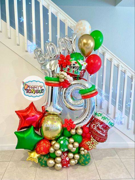 Balloon Bouquet Christmas, Christmas Balloons, Balloon Bouquet, Christmas Angels, Ornament Wreath, Birthday Balloons, Balloon Decorations, Christmas Birthday, Christmas Wreaths