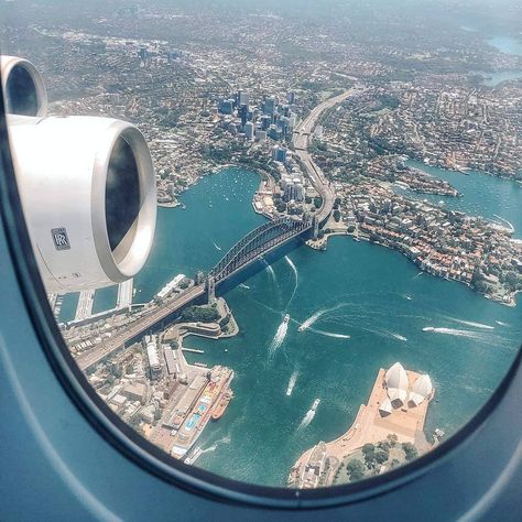 Sydney harbor Australia Australian Passport Aesthetic, Sydney Australia Vacation, Sydney Summer, Sydney Travel, Harbor Bridge, Airplane Wallpaper, Visit Sydney, City Pictures, Destination Voyage