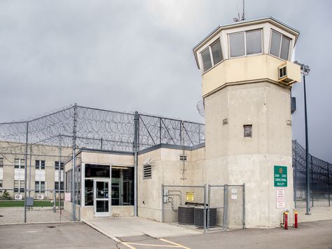 Tower 1 and Wasatch Facility employee/visitor entrance at the Utah State Prison. Government Facility Aesthetic, Secret Government Facility Aesthetic, Prison Design, Bloxburg Prison, Future Prison Concept Art, Prison Building Exterior, Prison Exterior, Secret Government Facility, Futuristic Prison