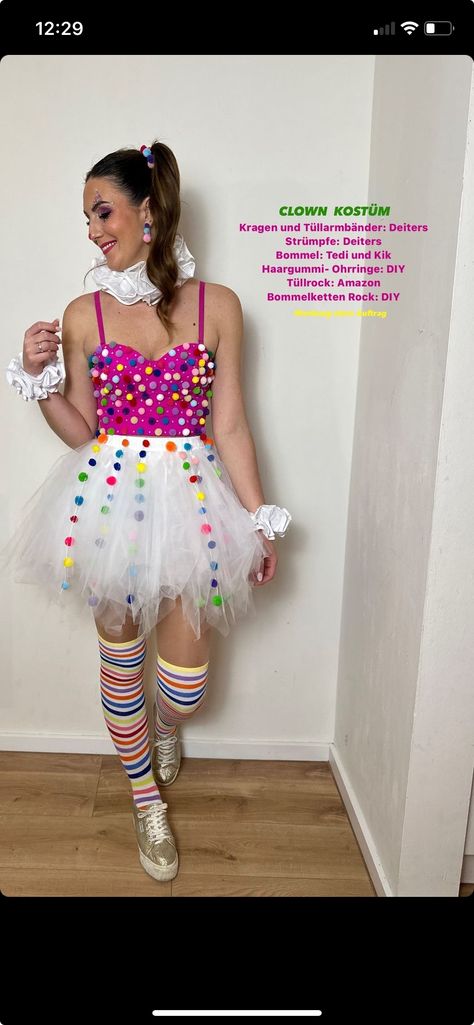 Candy Clown Costume, Diy Candy Land Costumes, Smarties Costume, Candy Costumes Diy, Candy Land Costumes, Candy Halloween Costumes, Candy Costume, Rainbow Costumes, Dulces Halloween