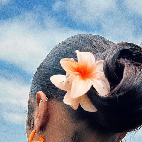 Vacation Hairstyles, Hairstyles 2024, Viral On Tiktok, Megan Thee Stallion, Going Viral, Island Girl, Summer Outfits Men, Black Girls Hairstyles, Aesthetic Hair