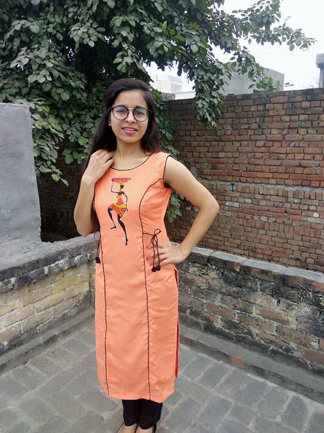 Stylish princess cut kurti making tutorial , youtube , kataria sisters , https://youtu.be/e_qfEDBMrnU Princess Line Kurti Designs, Princess Line Kurti, Princess Cut Kurti Design, Chudithar Designs, Princess Cut Kurti, Kurthi Design, Chudidhar Designs, Princess Line Dress, Dress Stitching