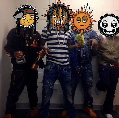 Glogang Wallpapers, Chief Keef Wallpaper, Glo Girl, Hard Photo, 2013 Swag Era, Photoshop Pics, Chief Keef, Rap Aesthetic, Silly Pictures