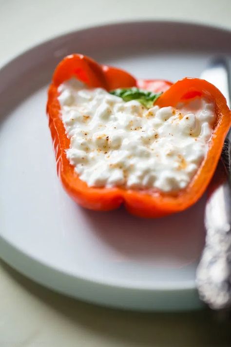 Healthy Snack Recipes with Peppers | Food Faith Fitness Cottage Cheese Stuffed Peppers, Recipes With Peppers, Savory Cottage Cheese, Simple Snack Ideas, Healthy Snack Recipes, Cottage Cheese Snack, Bell Pepper Recipes, Cheese Stuffed Peppers, Seasoning Salt