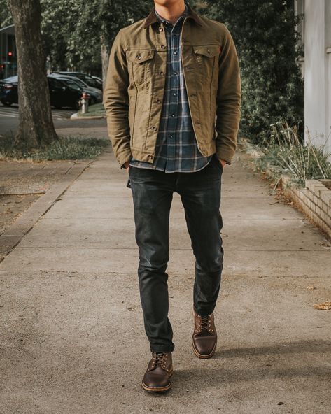 Mens Fall Outfits, Mens Outdoor Fashion, Stylish Men Casual, Fall Outfits Men, Mens Casual Dress Outfits, Winter Outfits Men, Cool Outfits For Men, Mens Fashion Casual Outfits, Stylish Mens Outfits