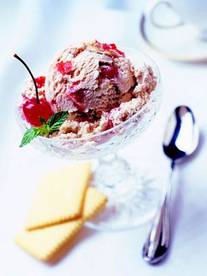 Prairie Dunes Cherry-Nut Ice Cream Cherry Nut Ice Cream Recipe, Ice Cream Dessert Ideas, Kansas Recipes, Black Walnut Ice Cream, Ice Cream Cookie Cake, Beautiful Ice Cream, Hutchinson Kansas, Walnut Ice Cream, Cake Batter Ice Cream