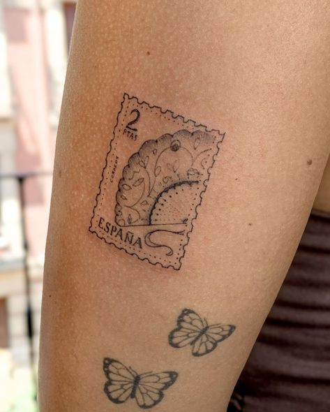 𝔖𝔢𝔟𝔯𝔞 𝔗𝔞𝔱𝔱𝔬𝔬 🌈 (@seeeeebra) • Instagram photos and videos Puerto Rico Stamp Tattoo, Barcelona Stamp Tattoo, Spain Stamp Tattoo, Tattoo Timbre, Postage Stamp Tattoo Ideas, Spain Inspired Tattoo, Spain Tattoos Ideas, Postal Stamp Tattoo, Post Stamp Tattoo