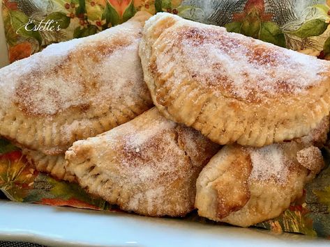 Coconut Cream Hand Pies, Coconut Hand Pies, Coconut Fried Pies, Coconut Cream Fried Pies, Handmade Pies, Pie Social, Fried Pies Recipe, Fried Hand Pies, Pocket Pies