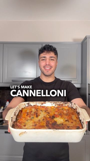 Ahmad Noori on Instagram: "Cannelloni | Recipe ⬇️ Deutsch in den Kommentaren To a pot, add -1,7 lb (800g) fresh or frozen spinach And cook until soft. Let it cool, chop it and then Mix with -1/12 cups vegan ricotta / cream cheese season with -salt & pepper And set aside To prepare the sauce, sauté -1 onion, chopped -2 garlic cloves, minced And add -3 cups crushed tomato Season with Salt and set aside. For the béchamel sauce melt -2 tbsp butter In a saucepan and stir in -2 tbsp flour And coo Vegetarian Cannelloni Recipes, Ricotta Cream Cheese, Cannelloni Recipe, Spanakopita Recipe, Ricotta Cream, Cannelloni Recipes, Béchamel Sauce, Healthy And Unhealthy Food, Vegan Ricotta