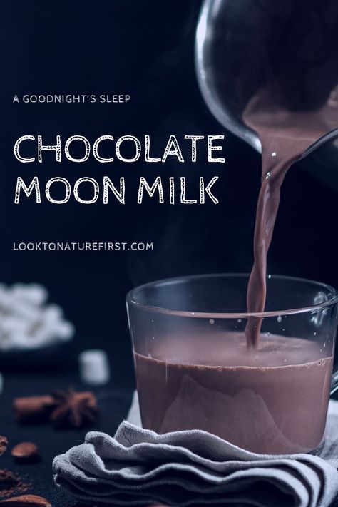 Bedtime Hot Chocolate, Sleep Drinks Bedtime, Bed Time Smoothie, Night Time Drinks For Sleep, Sleepy Drinks, Bedtime Drinks For Sleep, Sleepy Foods, Melatonin Foods, Chocolate Moon