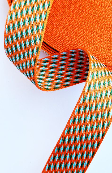 Looking for the perfect way to elevate your project? This 2in wide webbing is the perfect addition to any design. We love the look of a bold webbing strap on our bags and know you do too! These fun, colorful and patterned woven straps are double -sided and will make your bag stand out! We have precut the webbing into 1.5 yards (54in) pieces - long enough for a crossbody or duffle style bag and plenty for a over-the-shoulder purse. With 27 different styles, there is a great match for any project! Freebies Pattern, Mini Quilt Patterns, Fabric Trimmings, Fabric Kit, Webbing Belt, Bag Stand, Webbing Strap, Cross Bag, Mini Quilt