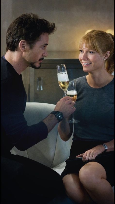 Tony And Pepper, Toni Stark, Pepper Potts, Iron Man Tony Stark, Downey Junior, Star Lord, Robert Downey Jr, Avengers Assemble, Tony Stark