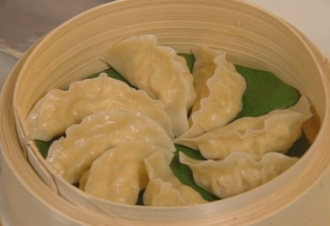 Crab Dumplings Recipe, Lobster Dumplings, Crab Dumplings, Stuffed Dumplings, Dumpling Recipes, Shrimp Dumplings, Dumpling Filling, Lobster Meat, Dumplings Recipe